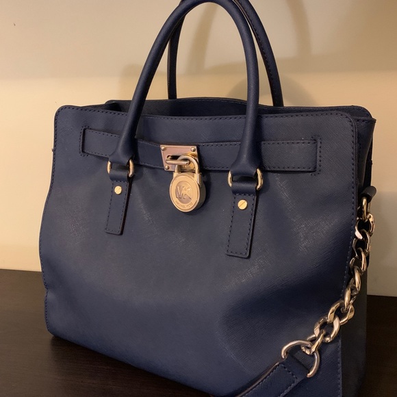 Michael Kors Hamilton Bag - Picture 2 of 4
